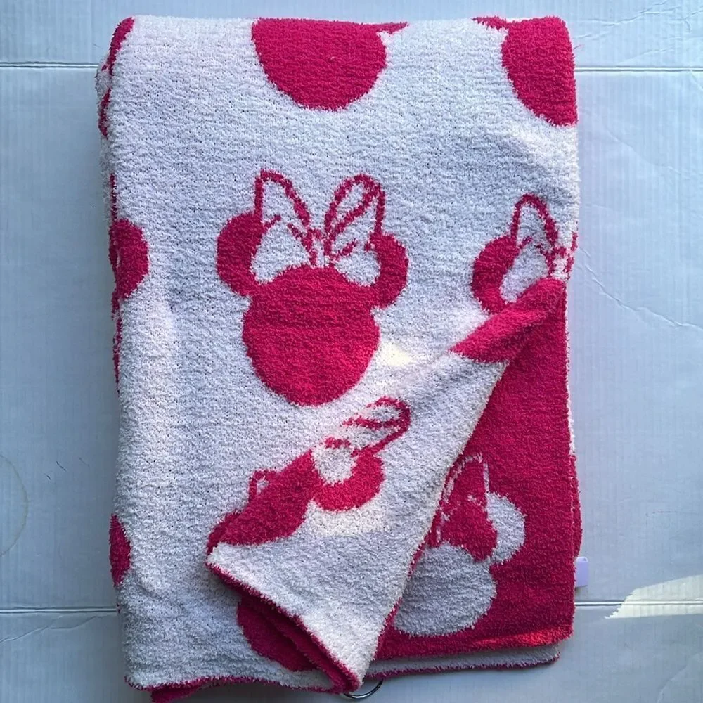 Disney Minnie Mouse Super Soft Reversible Throw in Hot Pink and White